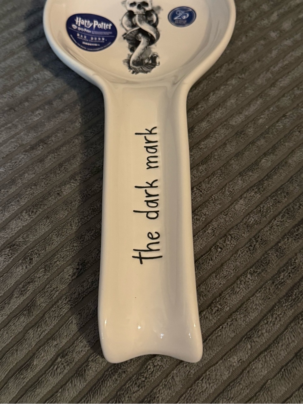 Rae Dunn x Harry Potter White Ceramic Spoon Rest w/ Dark Mark Design NWT - Picture 3 of 6